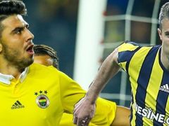 Fenerbahçe’de iki kadro dışı